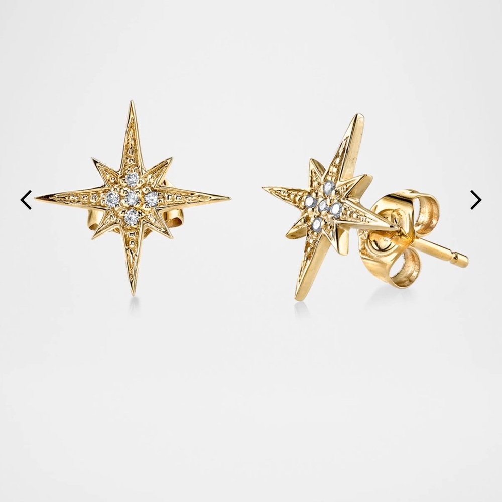 Sydney Evans Gold Starburst Earrings